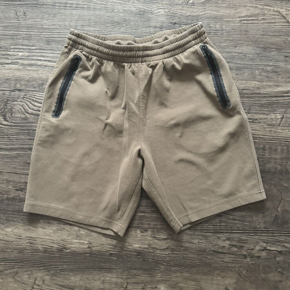 Old Navy men Medium dynamic fleece 4-way stretch shorts Tan Brown Active Casual